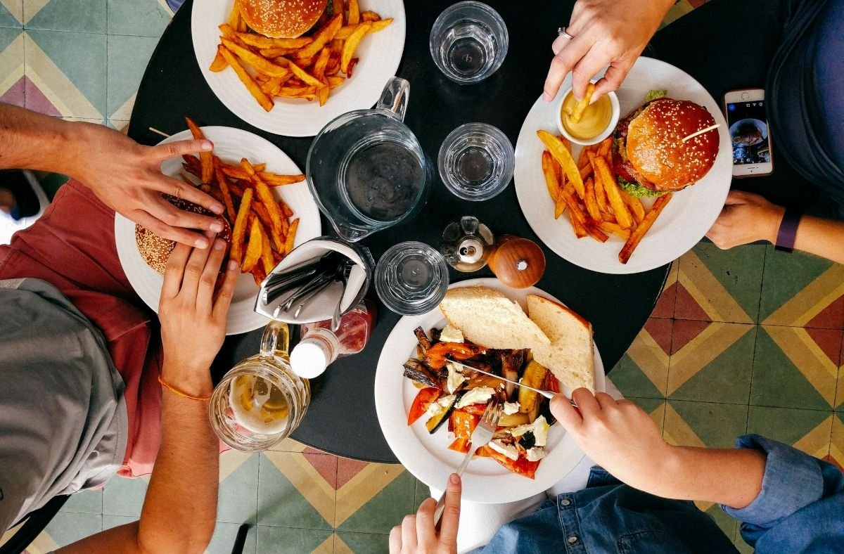 Het Belang van Alleen Eten op Halal Locaties