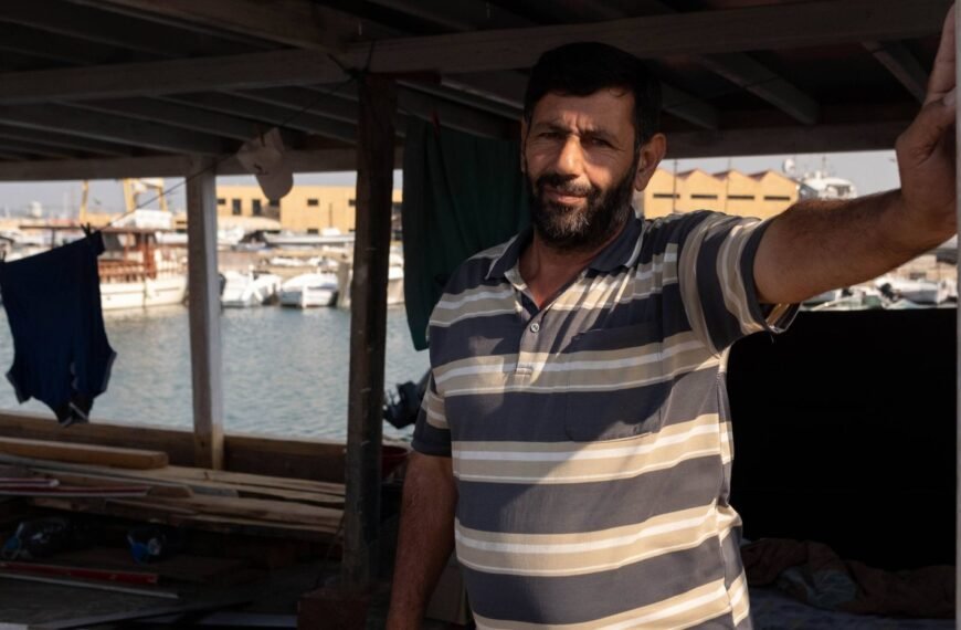 Tyre's Oude Stad Trots Weert Israëlische Vernietiging