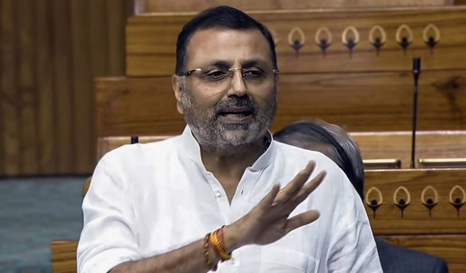 BJP trekt de beschuldiging van Bengaalse infiltratie in Santhal Pargana in.