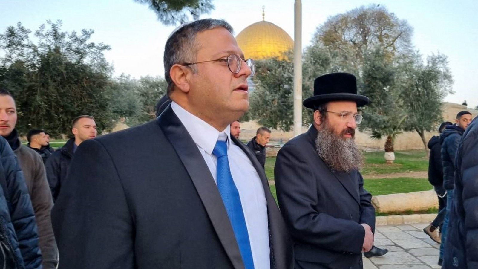 Israël heeft de islamitische oproep tot gebed verboden; discriminatie neemt toe