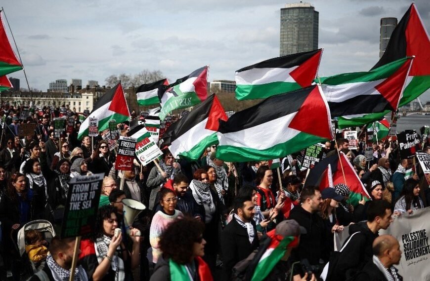 Voorzitter van de Palestijnse Solidariteitscampagne Ben Jamal ontkent beschuldigingen in Londen