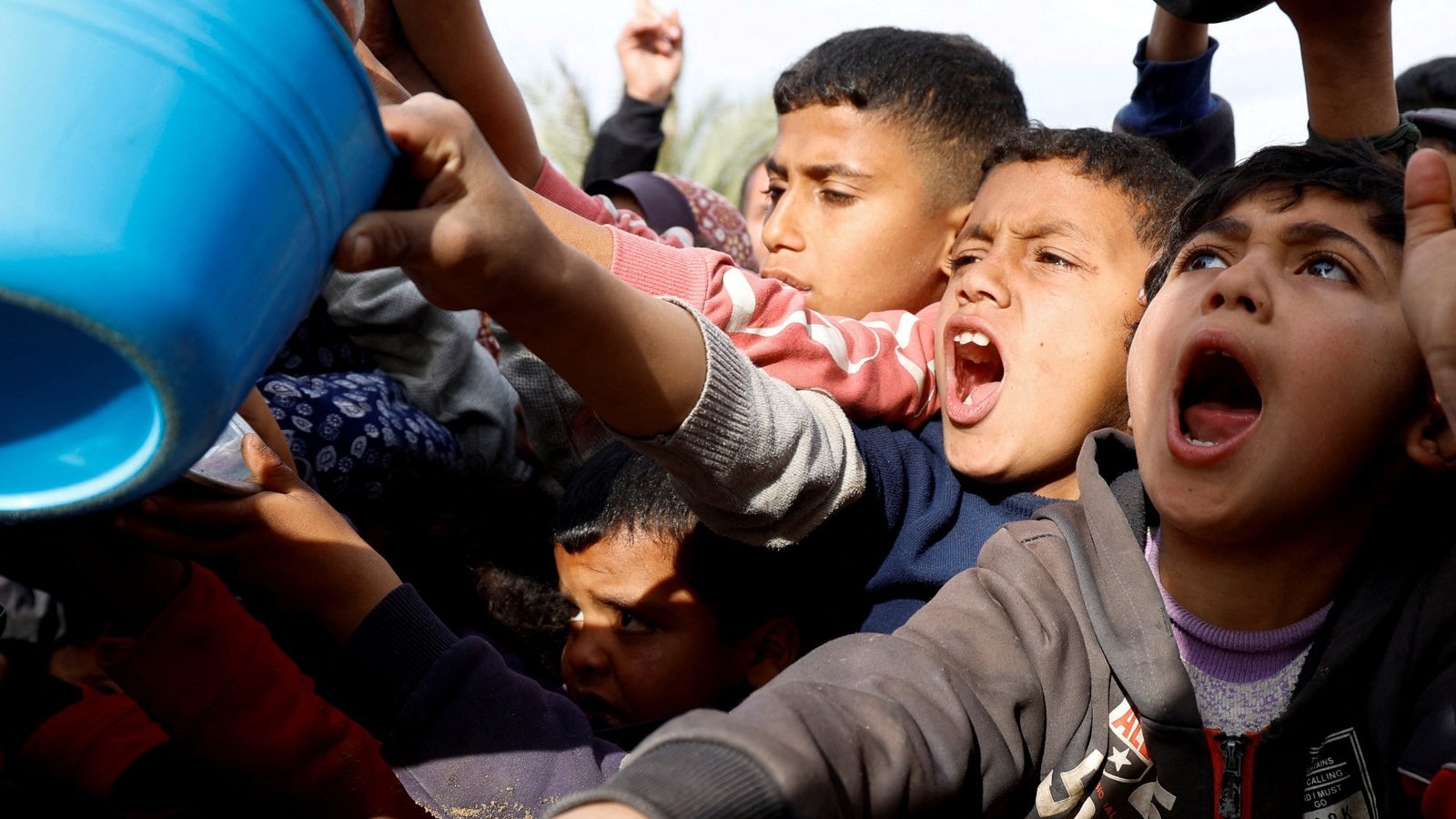 Israël gaat door met de genocide, maar de Britse media zwijgt