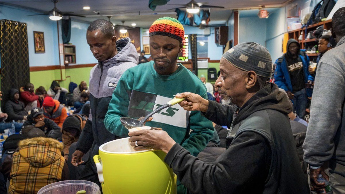 NYC Ramadan Hulp zal 40.000 Iftar voor Vluchtelingen verzorgen