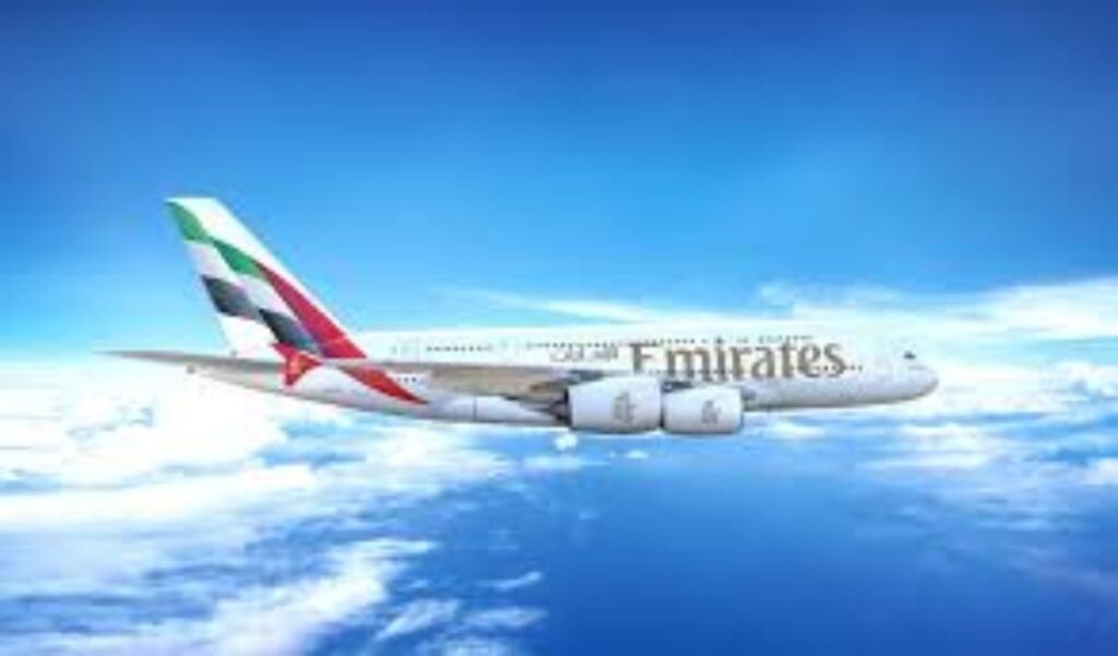 Emirates biedt passagiers halal maaltijden, geen veganistische