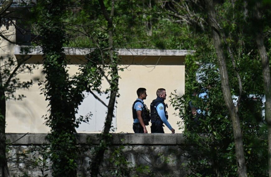 Frankrijk: Premier veroordeelt de moord op moslim in de moskee