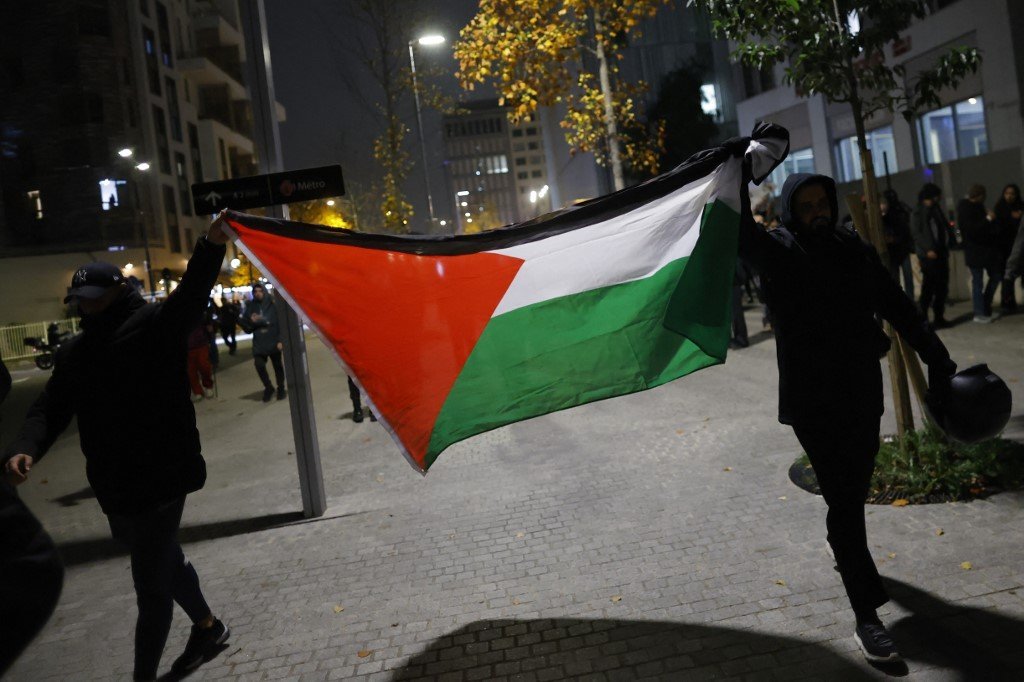 Franse burgemeester verbiedt Palestijnse vlag na overwinning PSG
