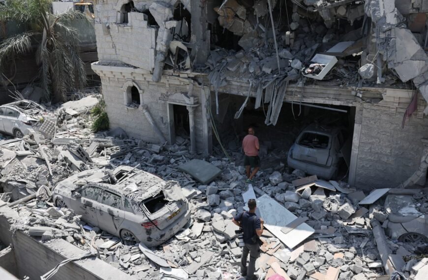 Israëliërs verwelkomden met vreugde de Iraanse raket die het Arabische dorp in het noorden trof