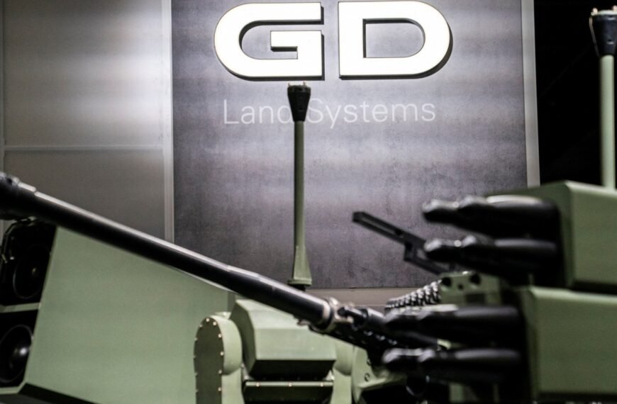 Canada heeft de wapenleveringen aan Israël voortgezet ondanks de belofte om nieuwe vergunningen te stopzetten.