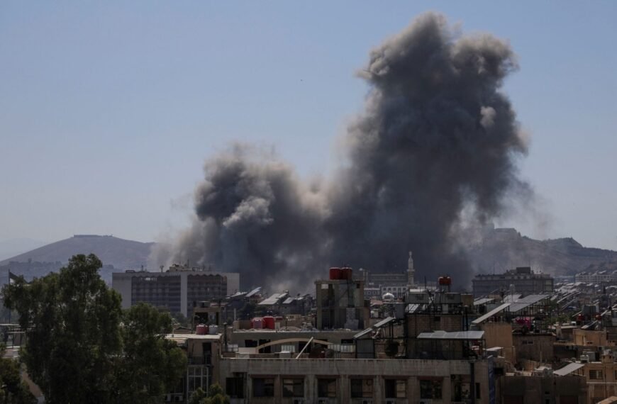 Israël probeert Trump's Syrië-plan te vernietigen met aanvallen op Damascus