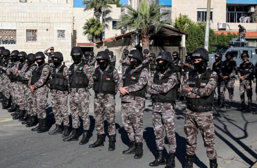 Jordanië richt zich op steun voor Gaza met de grootste arrestatieoperatie in tien jaar