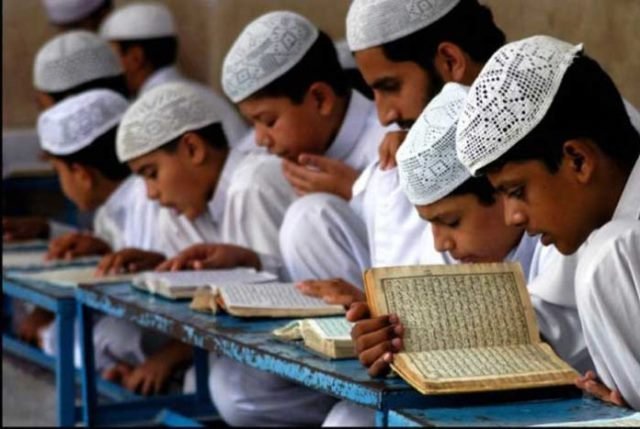 Hindutva Groep Vraagt om Sluiting van Medrese in Hyderabad