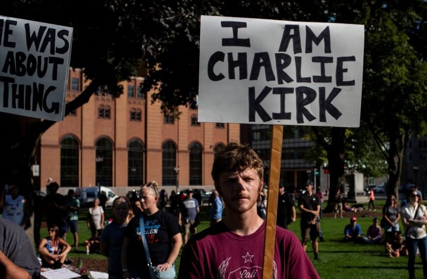 Charlie Kirk en zijn moordenaar, de duistere geest van de Amerikaanse politiek