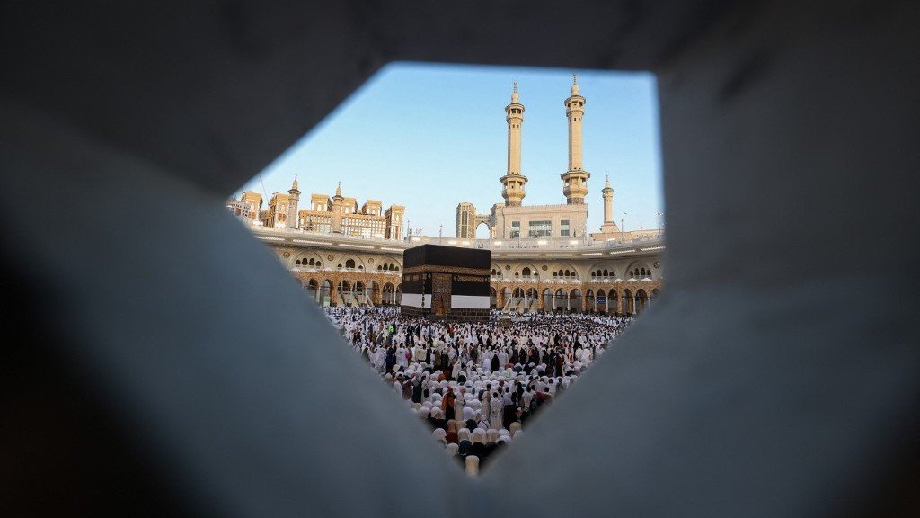 Franse man al een jaar vast vanwege bedrog met de Hajj in Saoedi-Arabië