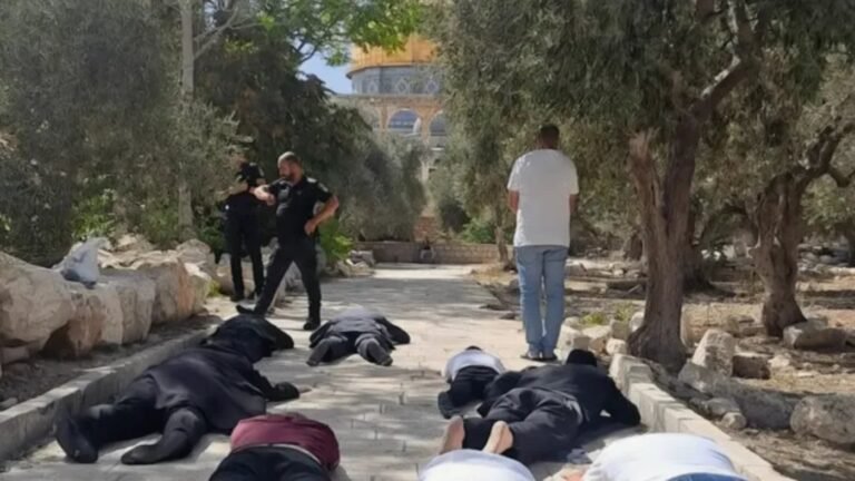 Honderden Israëliërs gingen op Joods Nieuwjaar de Al-Aqsa Moskee binnen