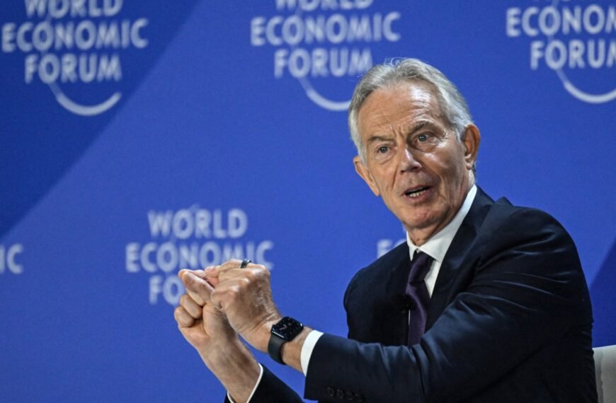 Tony Blair voorgesteld als hoofd van de tijdelijke regering van Gaza