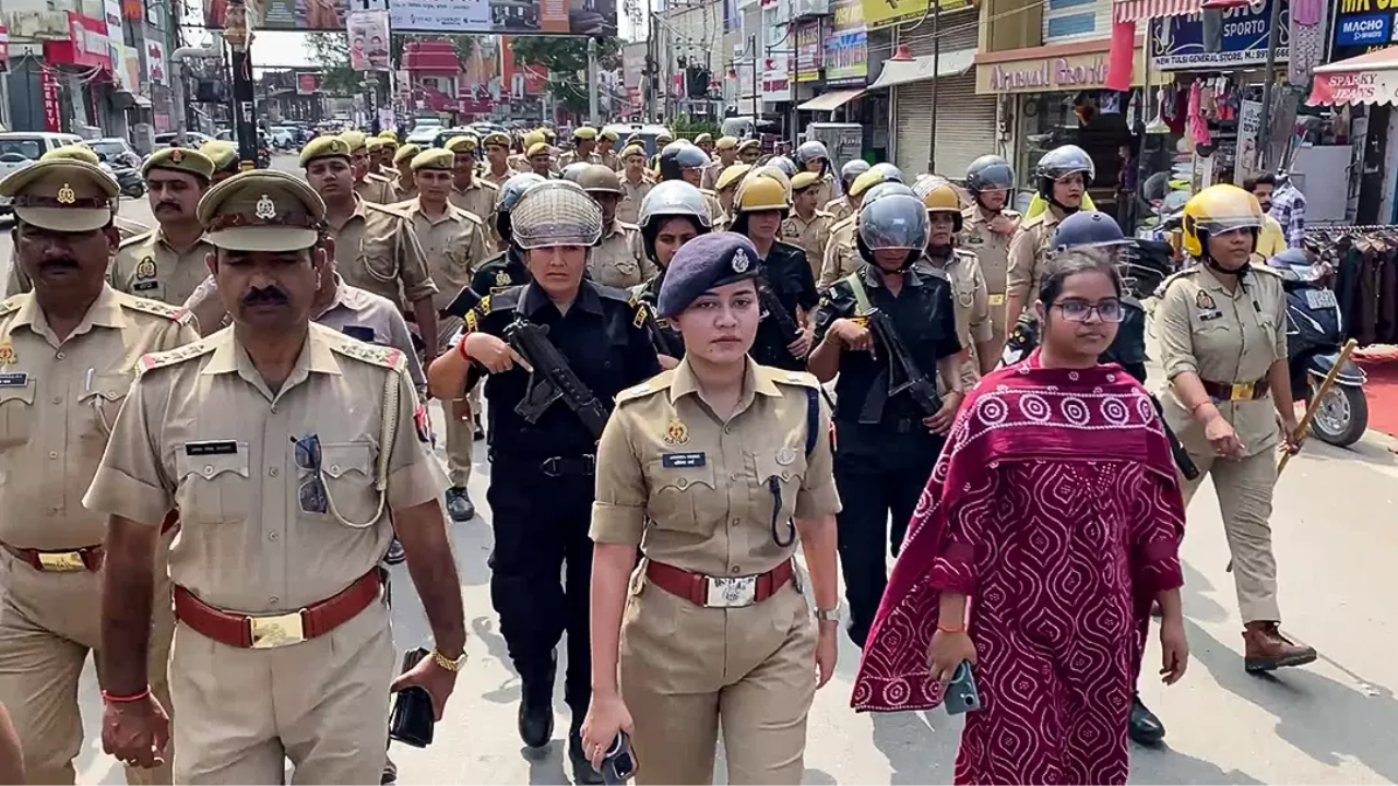 De liefde voor Mohammed: Hoge alarm in vier districten in Bareilly