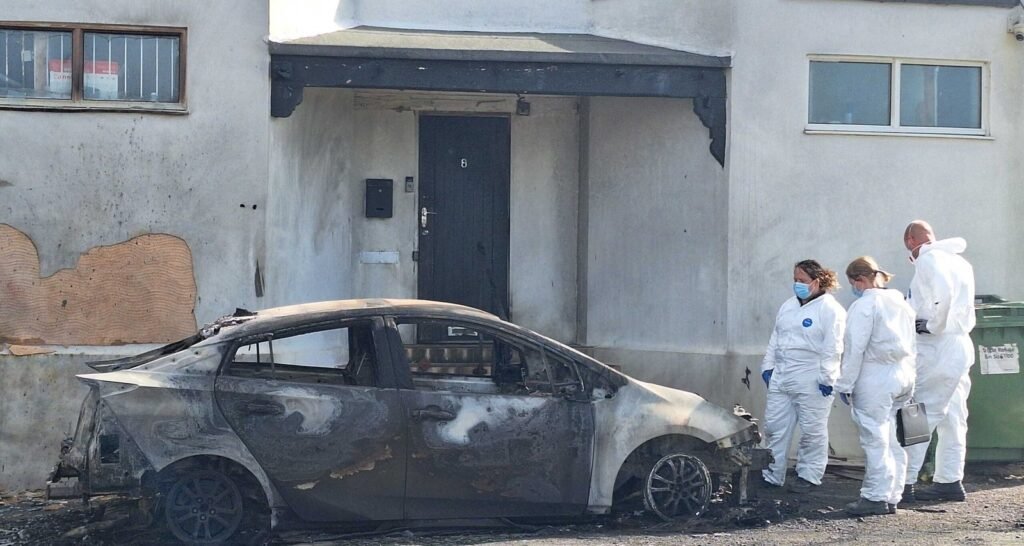 Masjid in Sussex in brand gestoken terwijl er mensen binnen waren