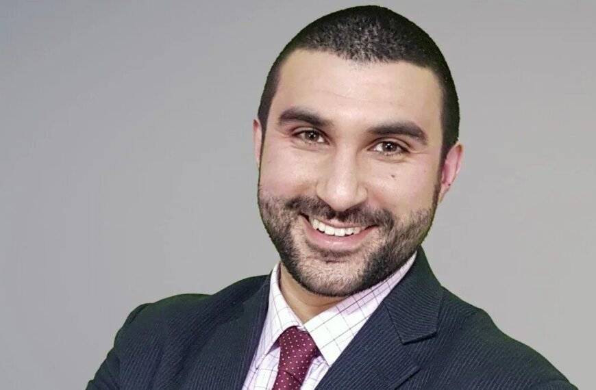 VS heeft Britse journalist gearresteerd na kritiek op Israël