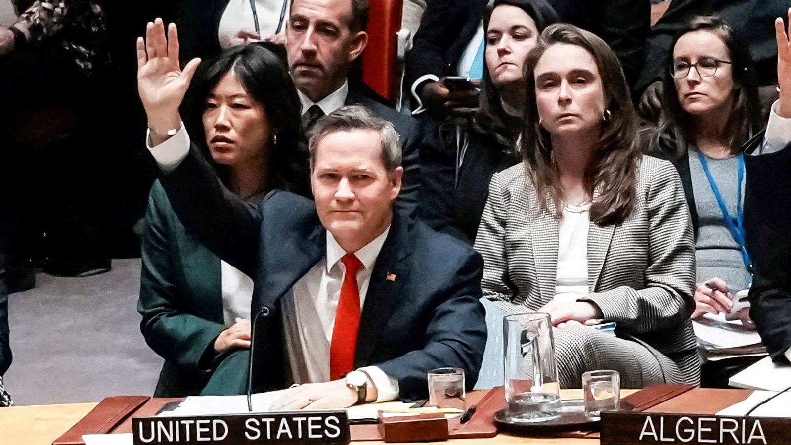 VN keurt Trumps Gazastrookplan goed, maar er is geen duidelijke weg naar vrede.