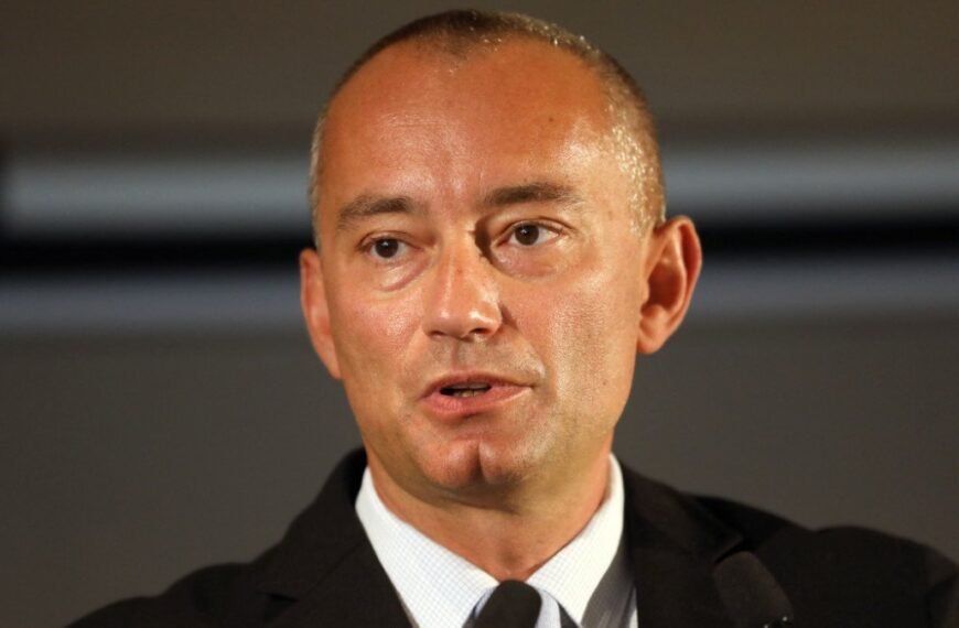 Nickolay Mladenov: Kan Bloed van de VAE in Gaza?