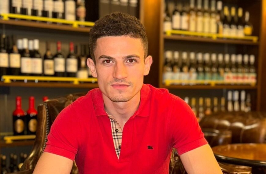 Australië heeft het visum van de influencer ingetrokken vanwege het verspreiden van haat