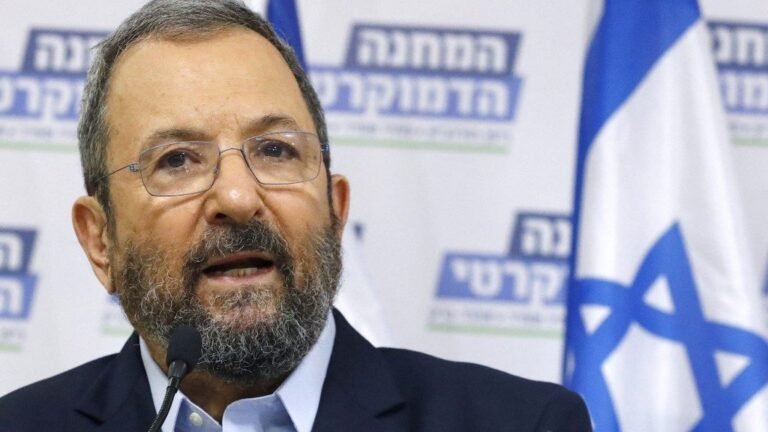 Epstein-dossiers: Voormalig Israëlisch premier vroeg Poetin om 'een miljoen' Russen te sturen