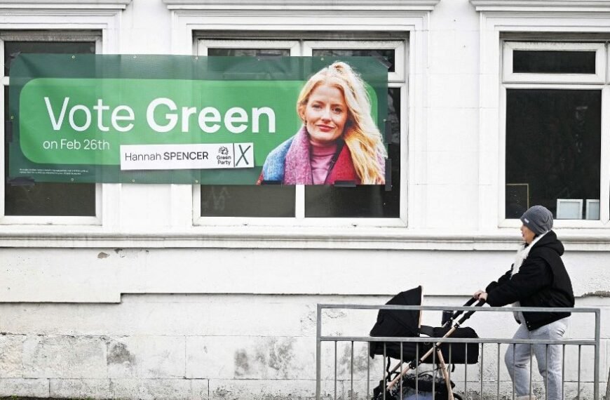 Groenen beschuldigen de Arbeidspartij van 'het manipuleren van moslims'