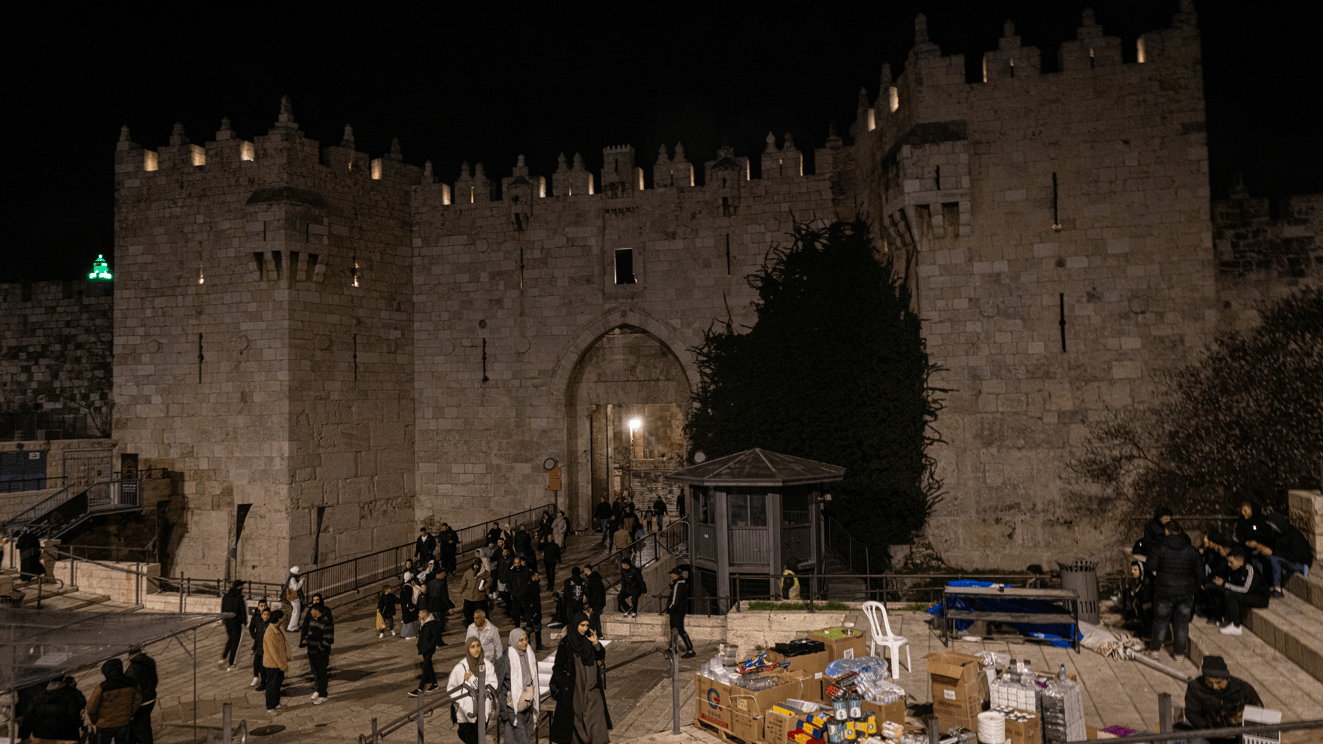 Ramadanversiering in Jeruzalem Verboden - Gebeden