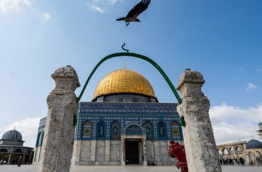 Reactie van Moslimlanden op de sluiting van de Al-Aqsa Moskee door Israël