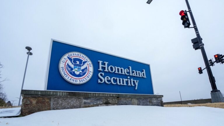 Rechtszaak tegen Trump om tijdelijke visa voor Somaliërs te behouden