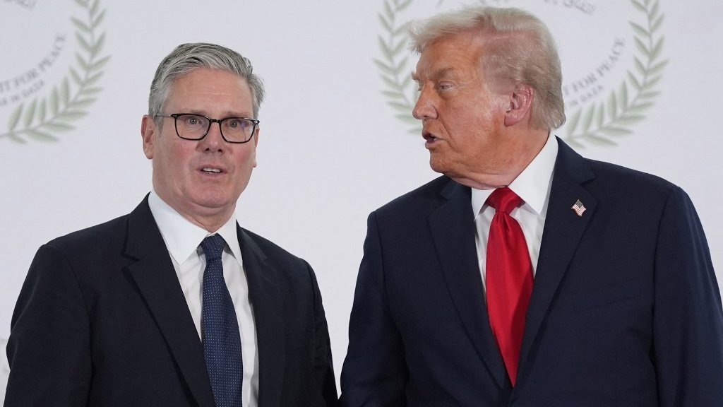 Trump: Starmer knipoogt naar moslims met zijn aarzeling over Iran