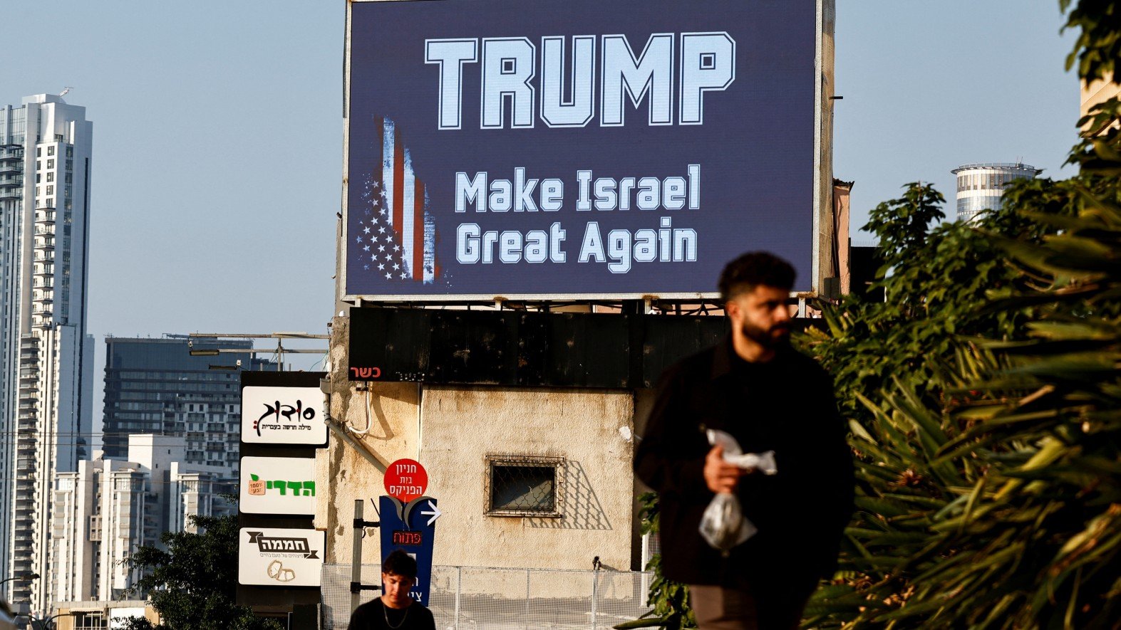 Trump Amerika'nın Önceliği Değil, İsrail'in Önceliği Var