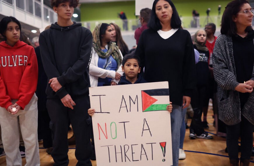 Biden'ın 'İslamofobiyle Mücadele' Planı, ABD Şiddetini Gizliyor