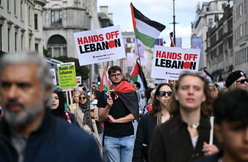 İngiliz Milletvekilleri, BBC Önünde Filistin Protestosunu Engellemeyi Eleştirdi