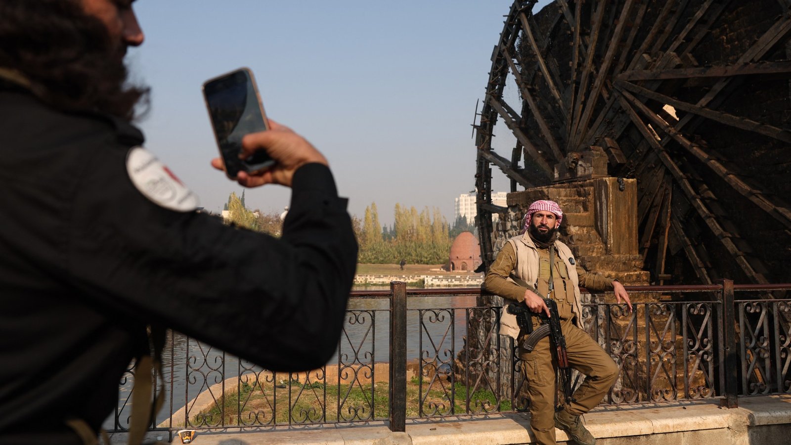 Hama'da Katliamlar ve Direniş: Suriye'nin İsyankâr Şehri