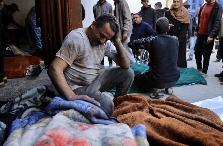 İsrail, Gazze'ye kanlı bombardıman düzenledi: Yüzlerce ölü