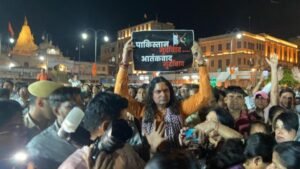 BJP Milletvekili, Jaipur'daki Cami önünde Pahalgam Saldırısı Protestosunda Slogan Kışkırtmaktan Gözaltına Alındı
