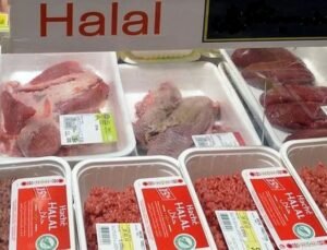 İngiltere'de Gıda Toptancısına Helal Tavuk Yanıltma İddiası