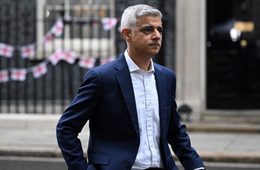 Sadiq Khan Ofisi, İsrail Büyükelçiliği’nin Eid Tepkisine Yanıt Verdi