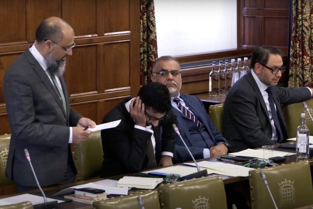 Birleşik Krallık'ta Dini Haklar Tehdit Altında: Halal Tartışması