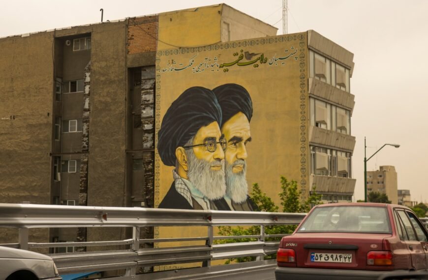 İhvan, İran etrafında kenetlendi; İsrail'e karşı İslami birlik çağrısı yaptı.