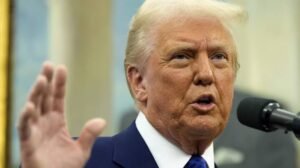 Son Dakika: Trump, İsrail ve İran'ın ateşkeste anlaştığını iddia etti