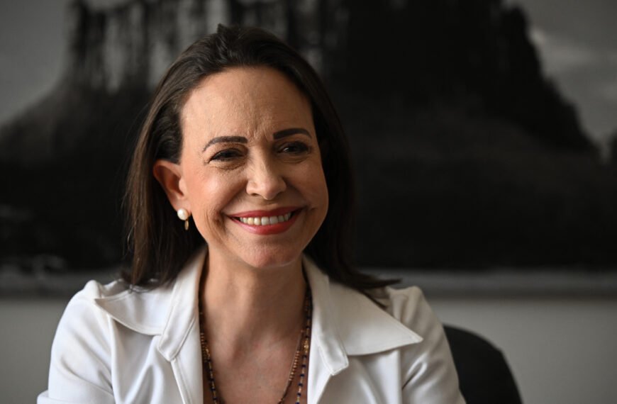 Cair, Nobel Ödüllü'nden aşırı sağ partilere desteğini bırakmasını istedi