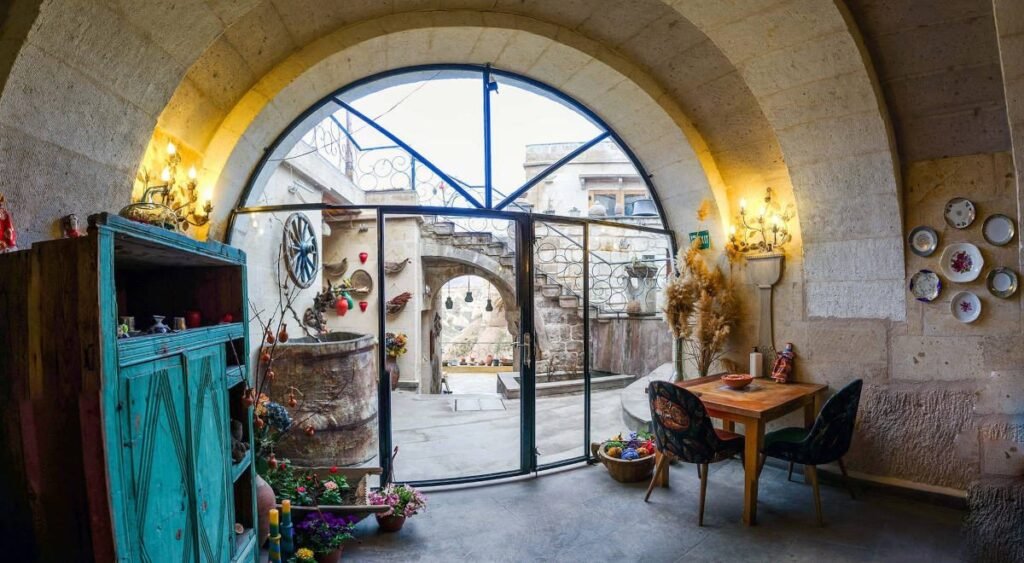 Kapadokya'nın Yeni Hazinesi: Tarihi Mağara Oteli