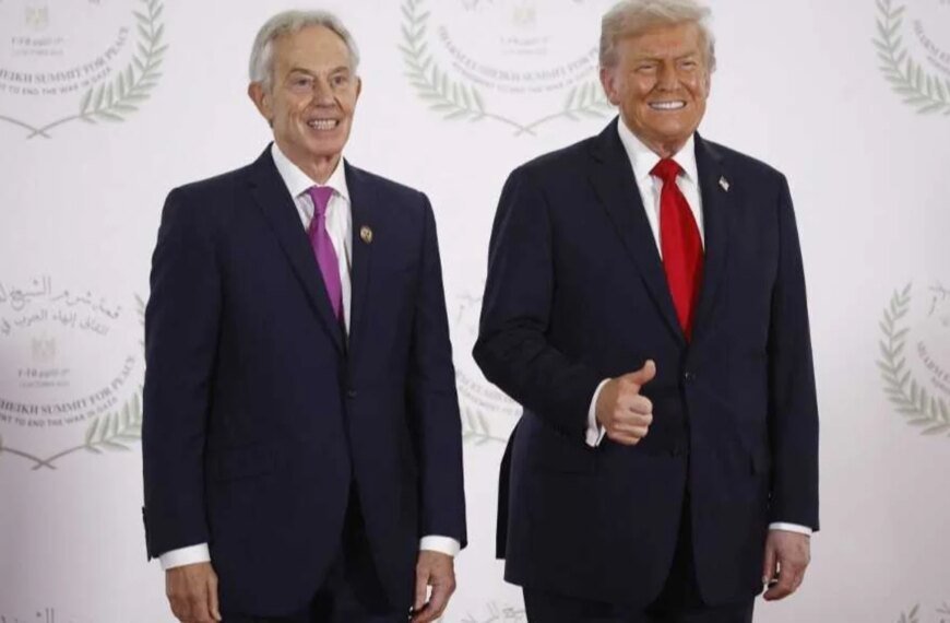 Starmer, 'büyük lider' Blair'i övdü ama Gazze için desteklemedi