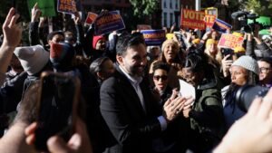 Mamdani'nin Enerjisi ve İlerici Politikasına Övgüler