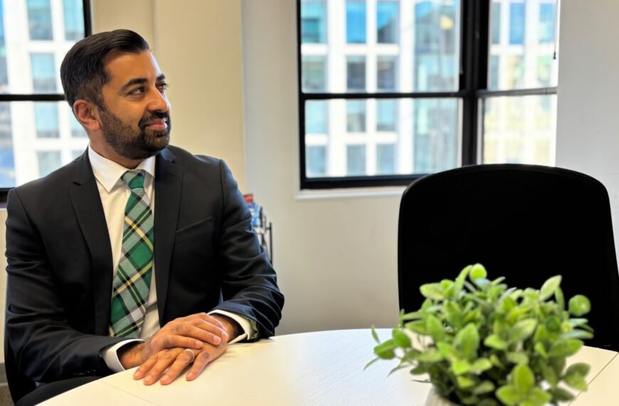 Mamdani'nin zaferi sonrası, tarih yazan Müslüman liderin mesajı