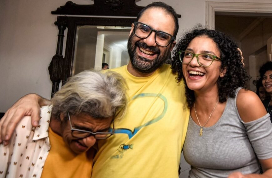 Alaa Abd el-Fattah'ın vatandaşlıktan çıkarılması tehlikeli!