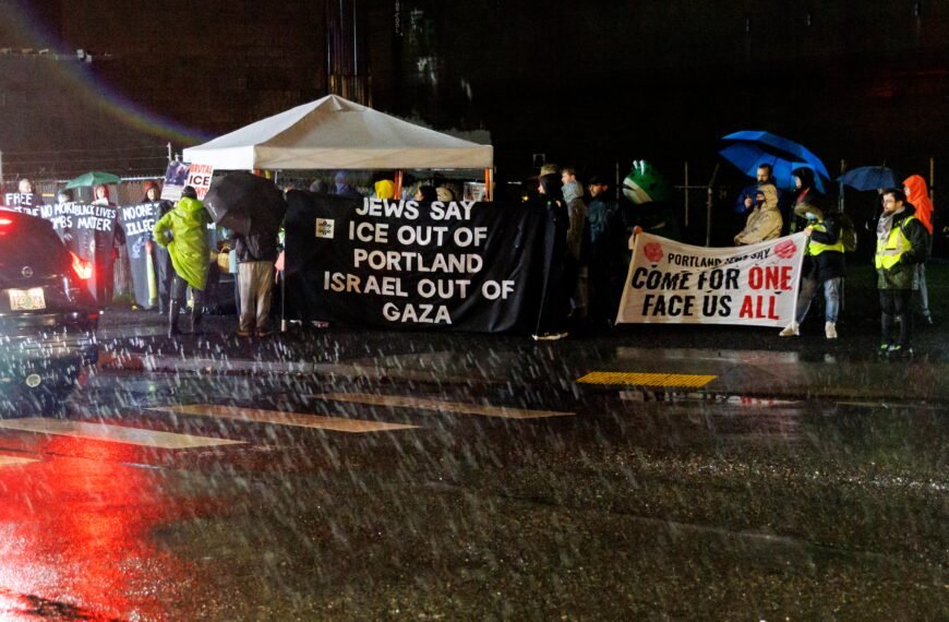 Batı Savaşları Liberal Demokrasileri Polis Devletine Dönüştürdü
