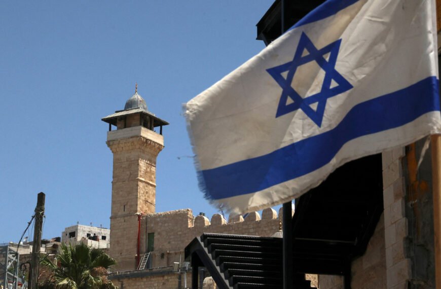 İsrail, Hebron'daki İbrahim Camii üzerindeki planlama yetkilerini Filistinlilerden aldı
